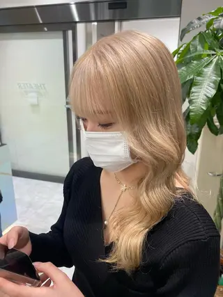 セミロング 💗爆美女製造機💗 ハイトーン-髪質改善のヘアスタイル