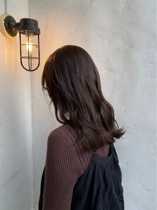 カラー ROCCO saraのヘアスタイル