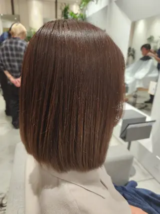 ミディアム 💜艶髪カラー💜 🎶富川美希🎶のヘアスタイル