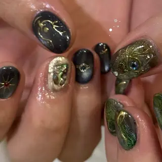 ネイル talo .のネイルデザイン