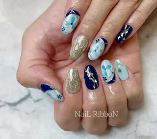 ネイル ネイルリボン 受付スタッフのネイルデザイン