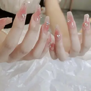 ネイル B&B  Nail のネイルデザイン