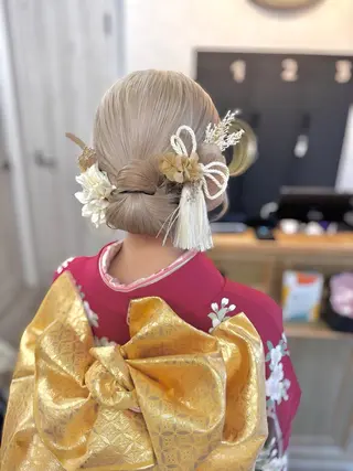 ミディアム ヘアアレンジ hair room HARU所属・伊藤 栄子のヘアスタイル