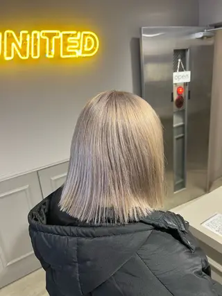 セミロング カラー 韓国レイヤーカット /REIのヘアスタイル