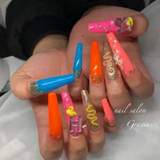 ネイル Gracias. rieのネイルデザイン