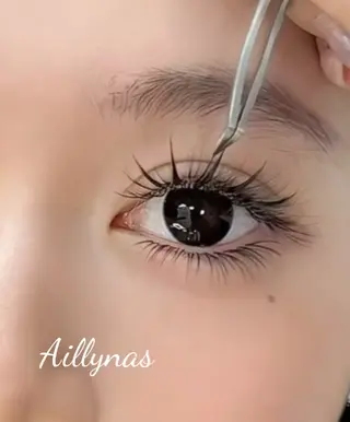 マツエク・マツパ AILLYNAS nail&eyelash所属・Aillynas ネイリストのネイルデザイン