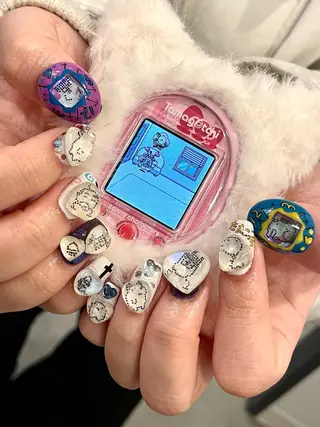 セミロング m kaori𓃟のネイルデザイン