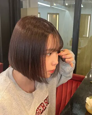 ミディアム イシイ モエカのヘアスタイル