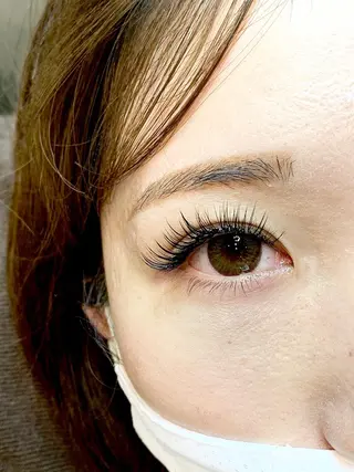 マツエク・マツパ olinaBeautySalon所属・Yuki .のマツエク・マツパデザイン