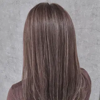 ミディアム カラー hairdressing salon　mulum所属・Kasumi 店長のマツエク・マツパデザイン