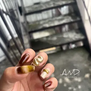 ネイル LOOPER所属・mzh ...のネイルデザイン