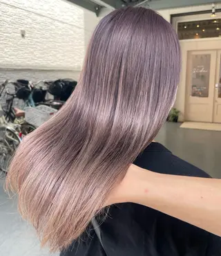 セミロング カラー カラー特化型美容師 保住のヘアスタイル