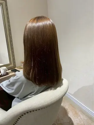 ミディアム カラー 山本 優音のヘアスタイル