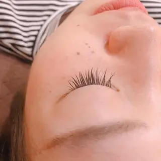 マツエク・マツパ 艶髪育成サロン 京橋　shinのヘアスタイル