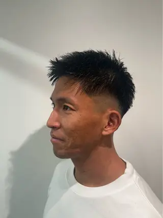 ショート メンズ・レディース シェービングAnのヘアスタイル