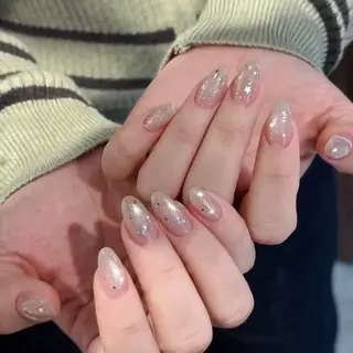 ネイル MQueen ネイルサロンのネイルデザイン