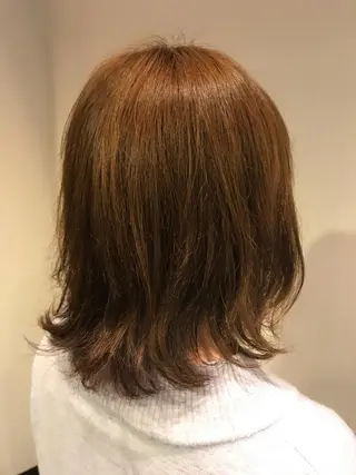ミディアム カラー ひろせ かなのヘアスタイル