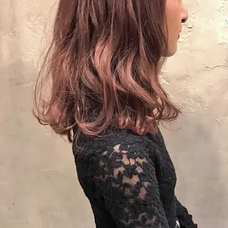 ミディアム カラー ブームボックス所属・🐝ハイトーンカラー hachi🐝のヘアスタイル