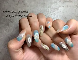 ネイル LAVISH nail salonのネイルデザイン