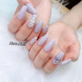 ネイル Nov. ネイルサロンのネイルデザイン