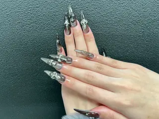 ネイル Tini ANA.CHUOのネイルデザイン