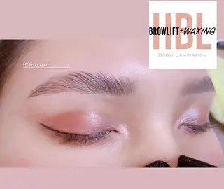 アイブロウ fan.germe 副店長MIYABIのマツエク・マツパデザイン