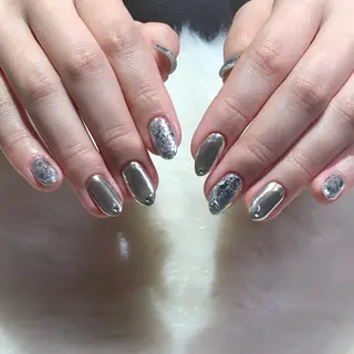 ネイル Nes.Nail所属・Miyagi Asamiのネイルデザイン