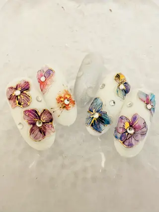 ネイル ネイルサロンエレノア所属・田端 笑理菜のネイルデザイン