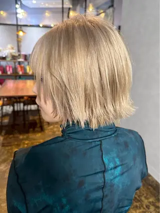 ショート カラー 透明感カラー/パーマ 🌀アオノのヘアスタイル