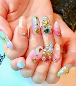ネイル nailsalon sugarr所属・nailist cocoのネイルデザイン