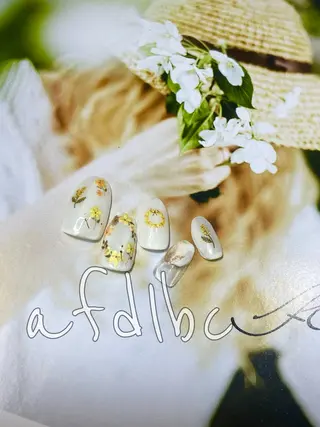 ネイル ネイル・エステ afdlbcのネイルデザイン