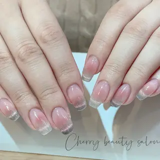 ネイル SAKURA 🍒のネイルデザイン