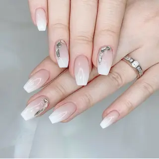 ネイル Lina nail所属・Lunaa 池袋のネイルデザイン