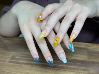 ネイル lucky nail 歌舞伎町のネイルデザイン
