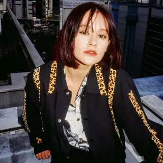 ショート カラー nonoka オリーブ/レイヤーのヘアスタイル