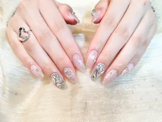 ネイル ＤI'A ネイルサロンのネイルデザイン