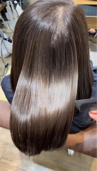 セミロング カラー 巻ける縮毛矯正✨ 木下晴一朗✨のヘアスタイル