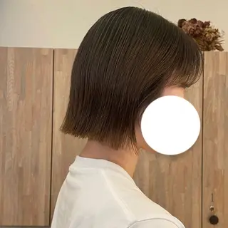 ショート カラー NAMI / BRICKのヘアスタイル