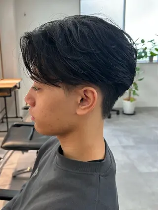 パーマ メンズ フェザーパーマ/短髪 /メンズカット/保立のヘアスタイル