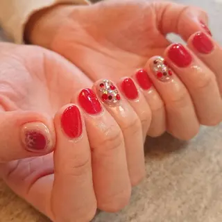 ネイル ジェヌインネイル 河内のネイルデザイン