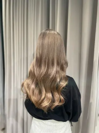 ロング カラー 🦋美髪／エクステ 🦋アベイクミのヘアスタイル