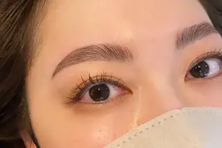 アイブロウ private salon eyes所属・EYES YUNのマツエク・マツパデザイン