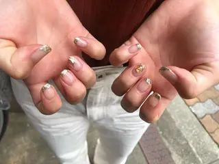 ネイル MELLMODE所属・Nakano Kanaのネイルデザイン