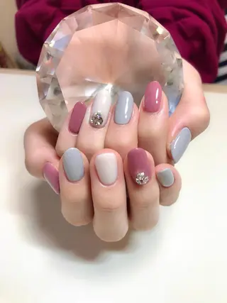 ネイル 'mm所属・'mm  (ミリ) ＭＡＮＡＭＩのネイルデザイン