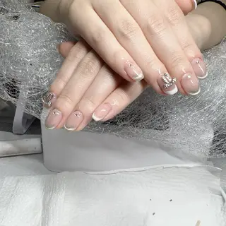 ネイル More Glam 池袋東口店のネイルデザイン