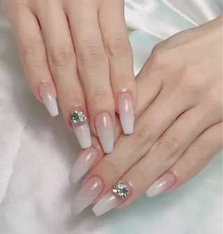 ネイル Miouミオン ネイルサロンのネイルデザイン