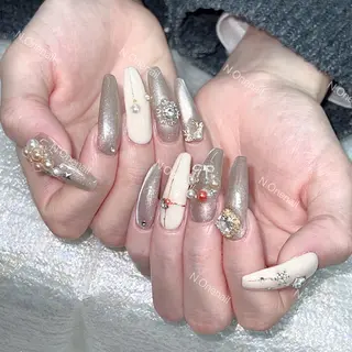 ネイル 長いだし/スカルプ/ パラシェルN.oneのネイルデザイン