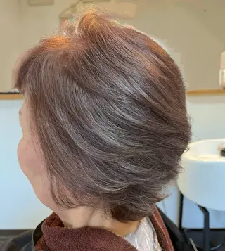 カラー katayama Tomomiのマツエク・マツパデザイン