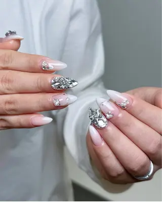 ネイル Lyna 池袋のネイルデザイン