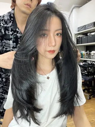 ロング 🇨🇳ワンホンヘア 下田鉄也のヘアスタイル